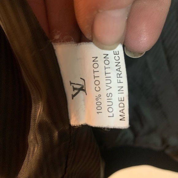 Authentic Luis Vuitton windbreaker - Picture 2 of 6